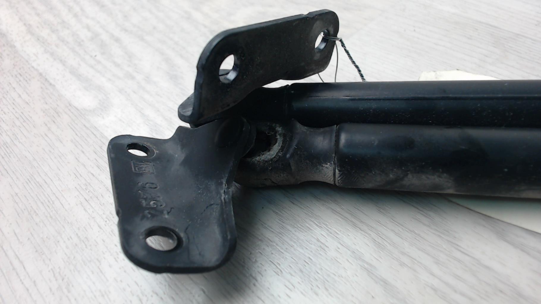Verin de coffre OPEL CORSA D PHASE 1 Diesel - 1