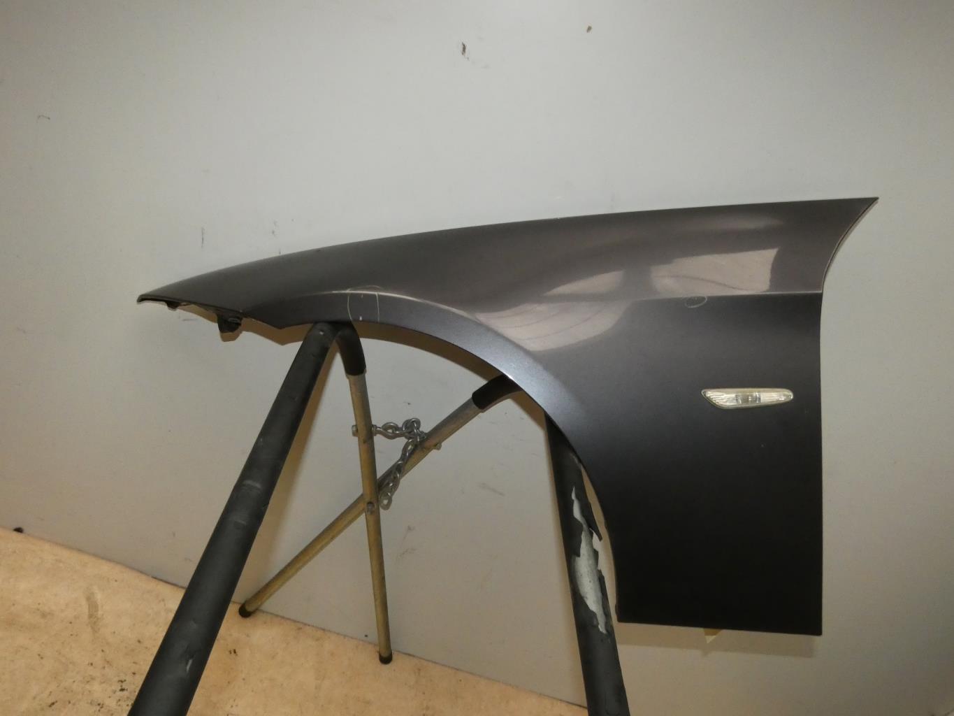 Parafango anteriore sinistro BMW SERIE 3 E91 TOURING PHASE 1 BREAK Diésel - 1
