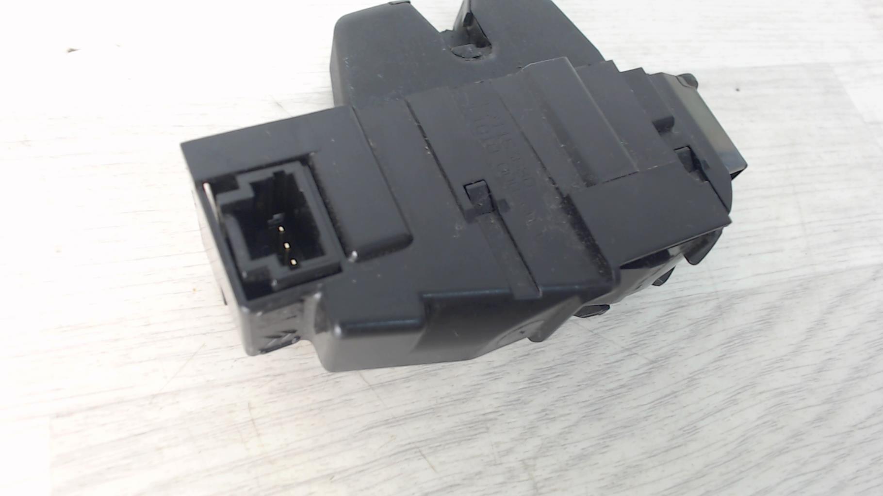 Serrure de coffre PEUGEOT 308 1 PHASE 1  - 1