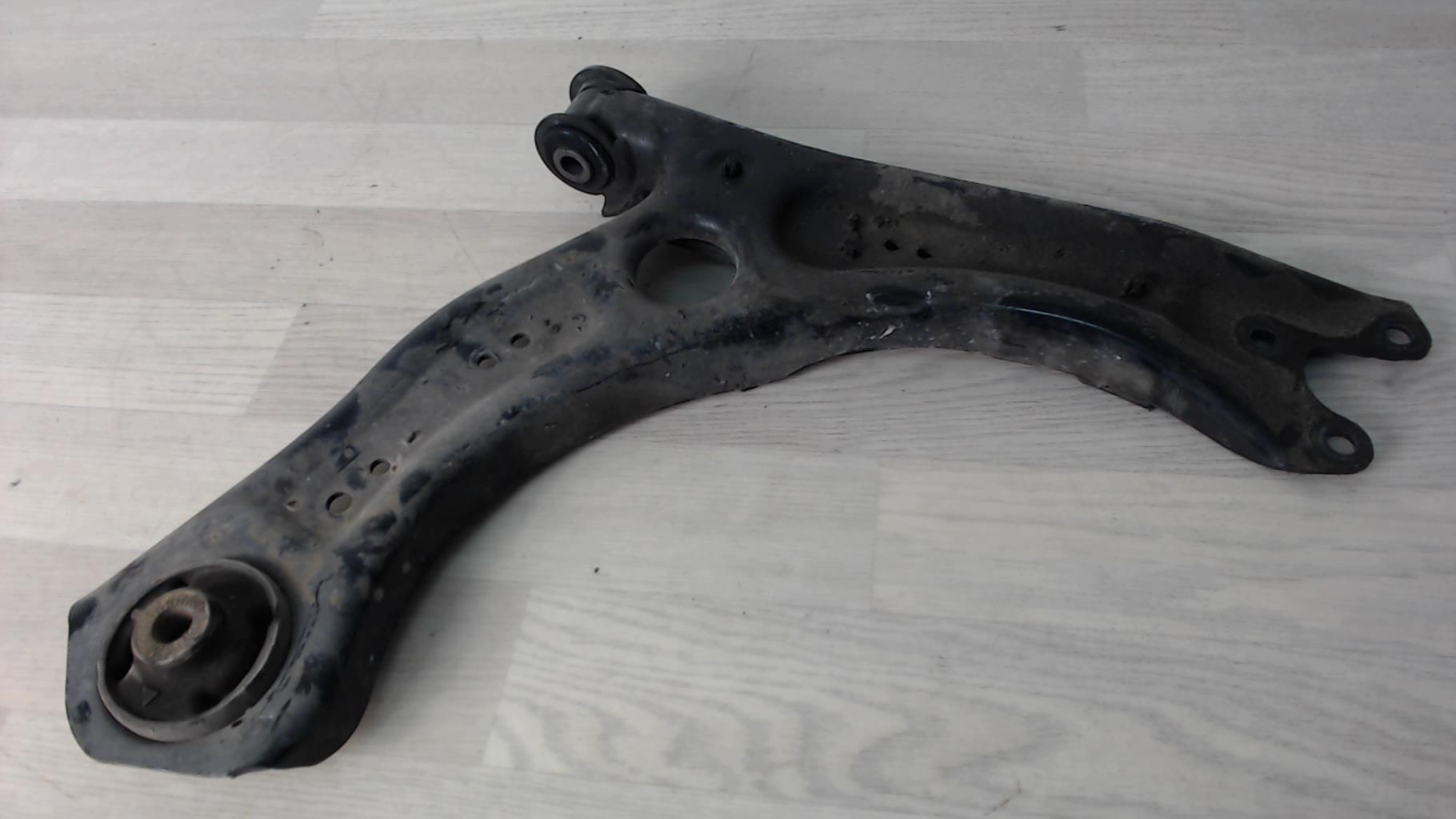 Triangle avant droit SKODA SCALA Diesel - 1