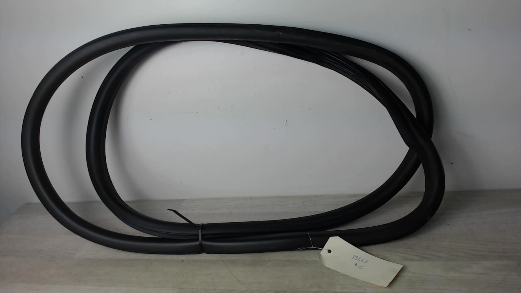 Joint de porte avant gauche CITROEN C3 2 PHASE 1 Diesel - 1