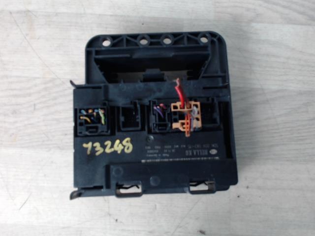Module électronique VOLKSWAGEN GOLF 5 Diesel - 1