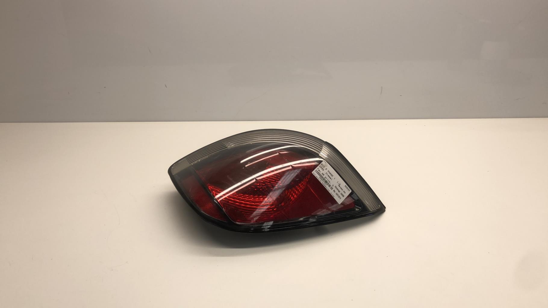 Fanale posteriore principale destro (luci) KIA RIO 2 PHASE 2  - 1