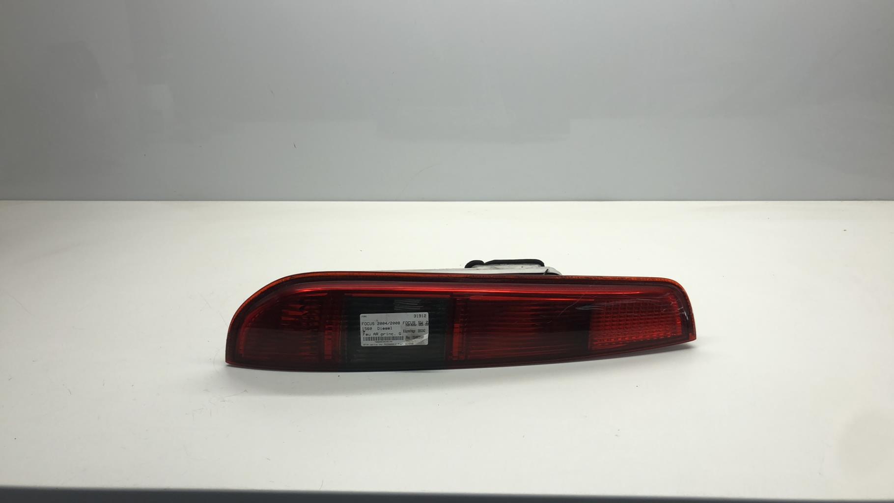 Fanale posteriore principale sinistro (luci) FORD FOCUS 2 PHASE 1 BREAK Diésel - 1