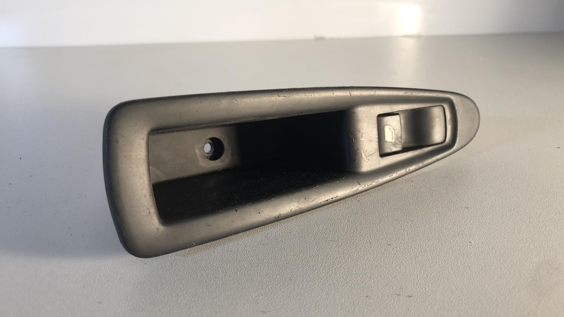 Interruttore lavacristalli anteriore destro CITROEN C4 1 PHASE 2 Diésel - 1