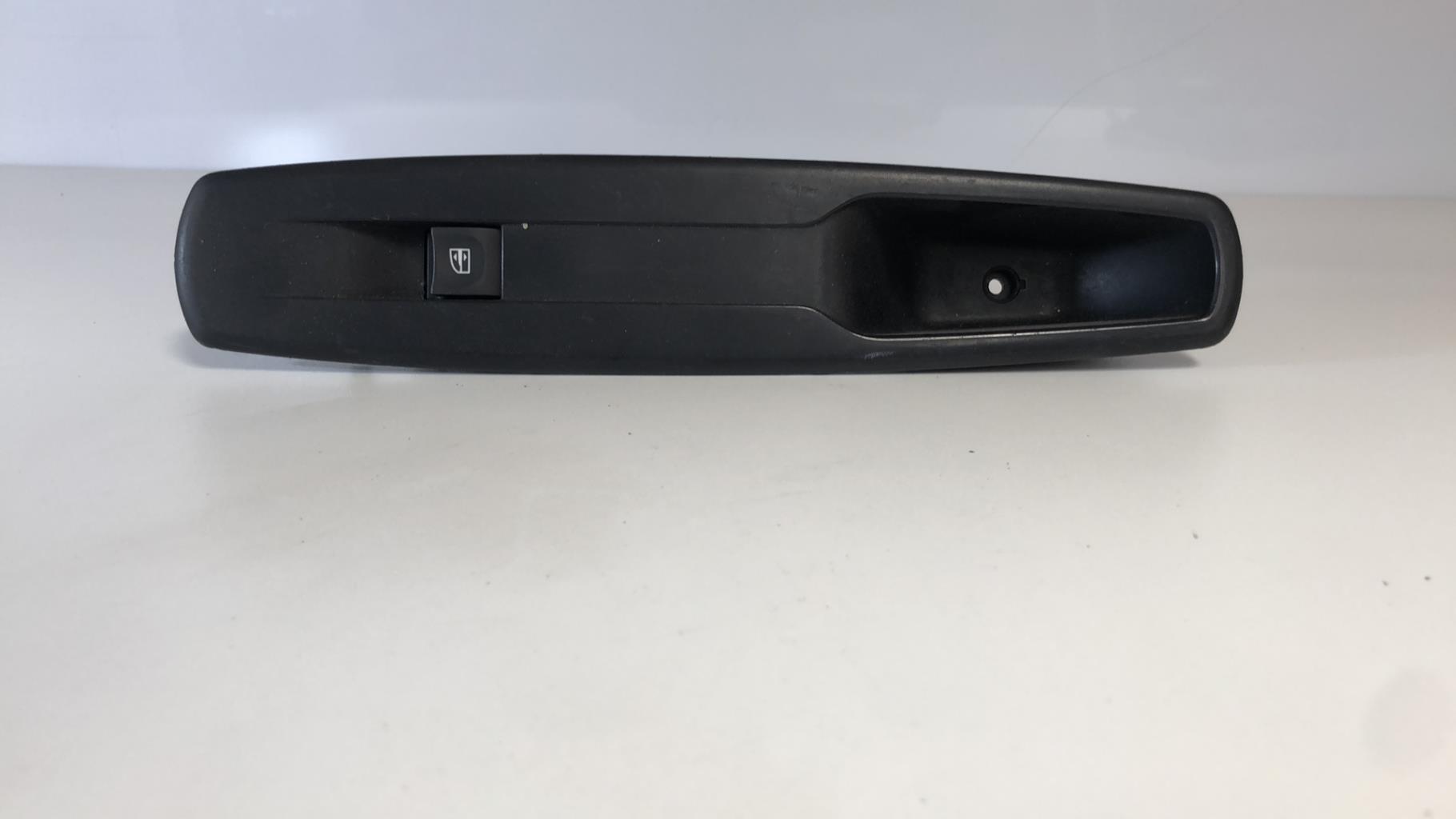 Interruttore lavacristalli anteriore destro RENAULT GRAND SCENIC 3 PHASE 1 Diésel - 1