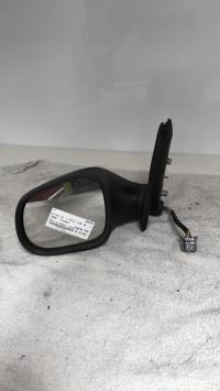 Retrovisor izquierdo