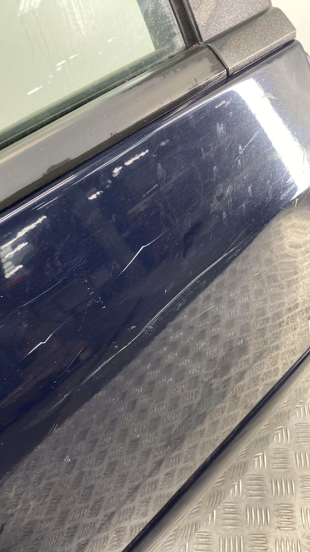 Portiera posteriore destra FORD FIESTA 5 PHASE 2 Diésel - 1