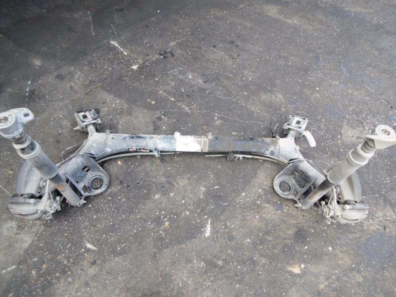 Essieu arriere CITROEN C4 2 PHASE 1 Diesel - 1