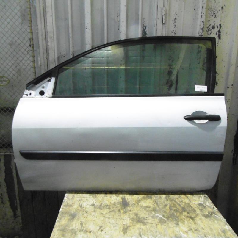 Vitre avant gauche RENAULT MEGANE 2 PHASE 2 Diesel - 1