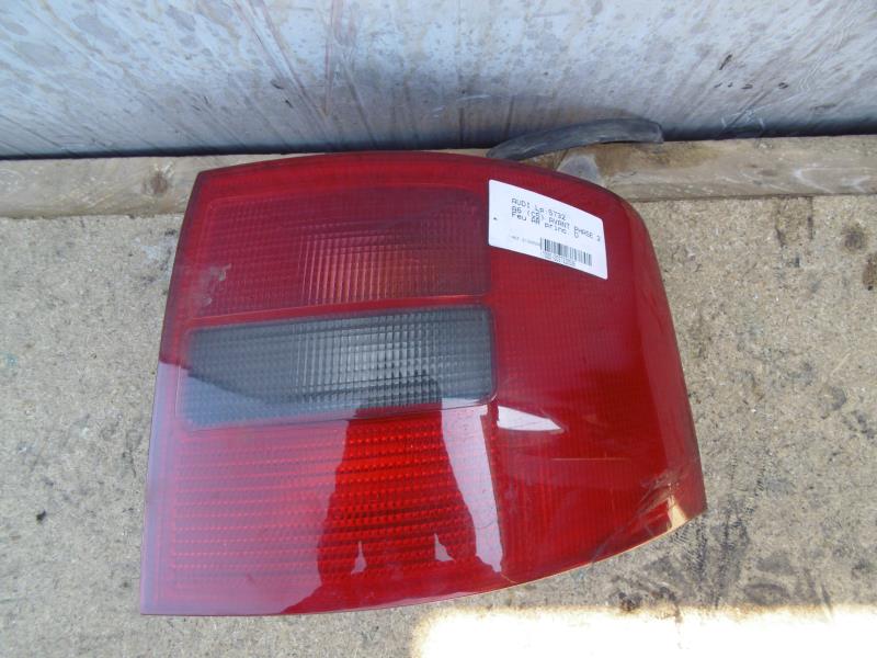 Feu arriere principal droit (feux) AUDI A6 2 AVANT PHASE 1 BREAK Diesel - 1