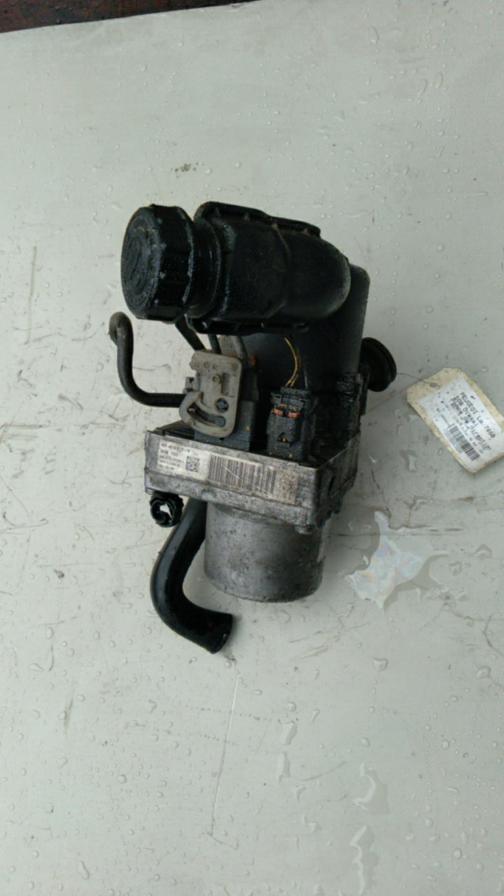 Pompe de direction PEUGEOT 508 1 PHASE 1 Diesel - 1
