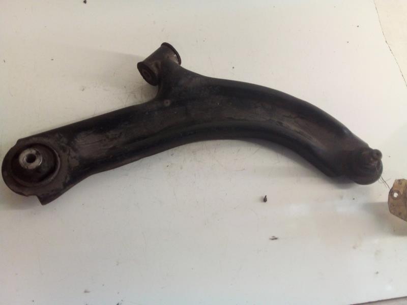 Triangle avant droit NISSAN MICRA 3 PHASE 3 Diesel - 1