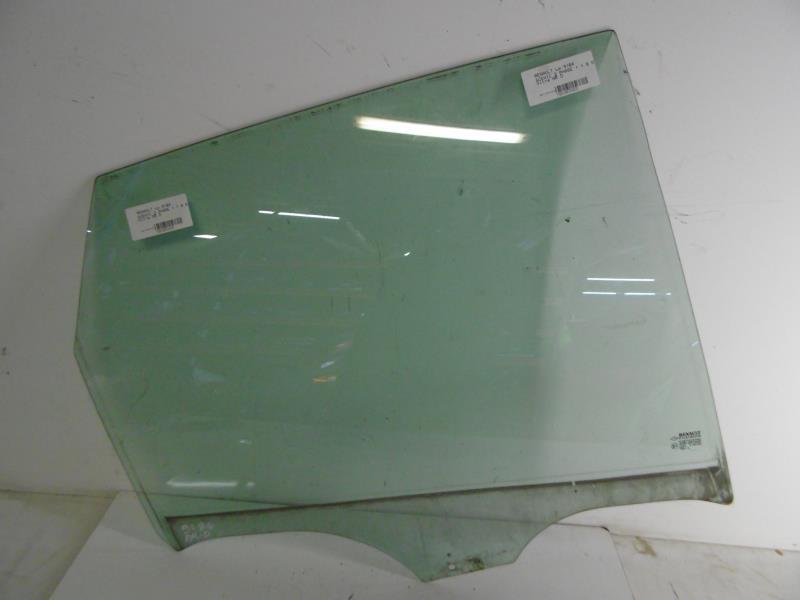Vitre arriere droit RENAULT SCENIC 2 PHASE 1 Diesel - 1