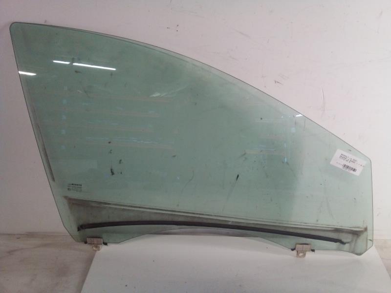 Vitre avant droit RENAULT MEGANE 3 PHASE 1 Diesel - 1