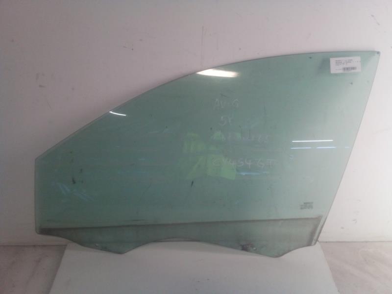 Vitre avant gauche RENAULT MEGANE 2 PHASE 1 Diesel - 1