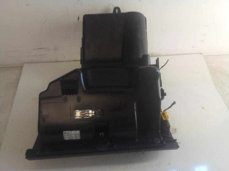 Boite a gants SKODA FABIA 3 PHASE 1 Essence - 1