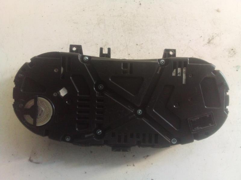 Compteur SKODA FABIA 3 PHASE 1 Essence - 1