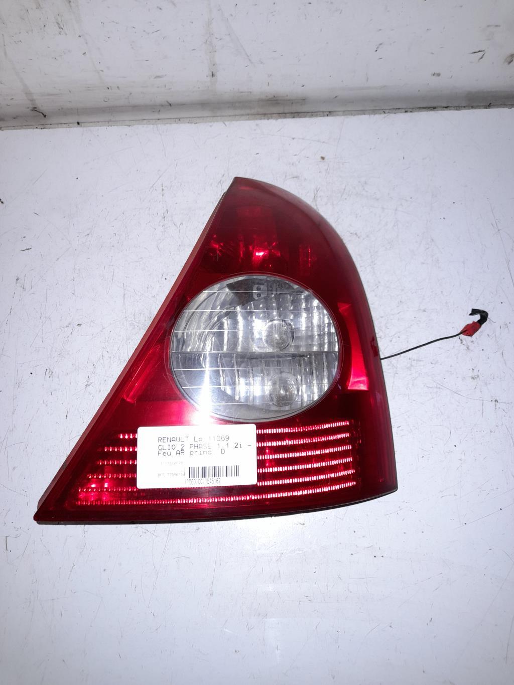 Feu arriere principal droit (feux) RENAULT CLIO 2 PHASE 1 Essence - 1