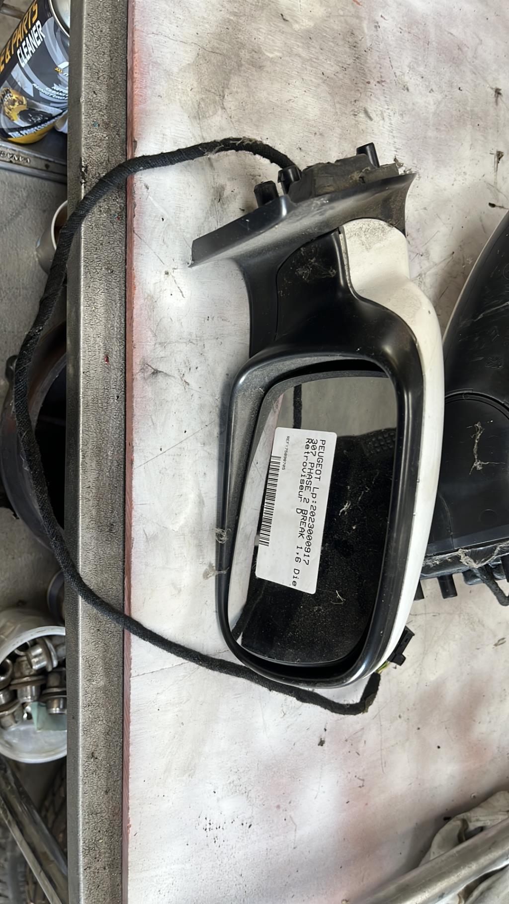 Retroviseur droit PEUGEOT 307 PHASE 2 BREAK Diesel - 1