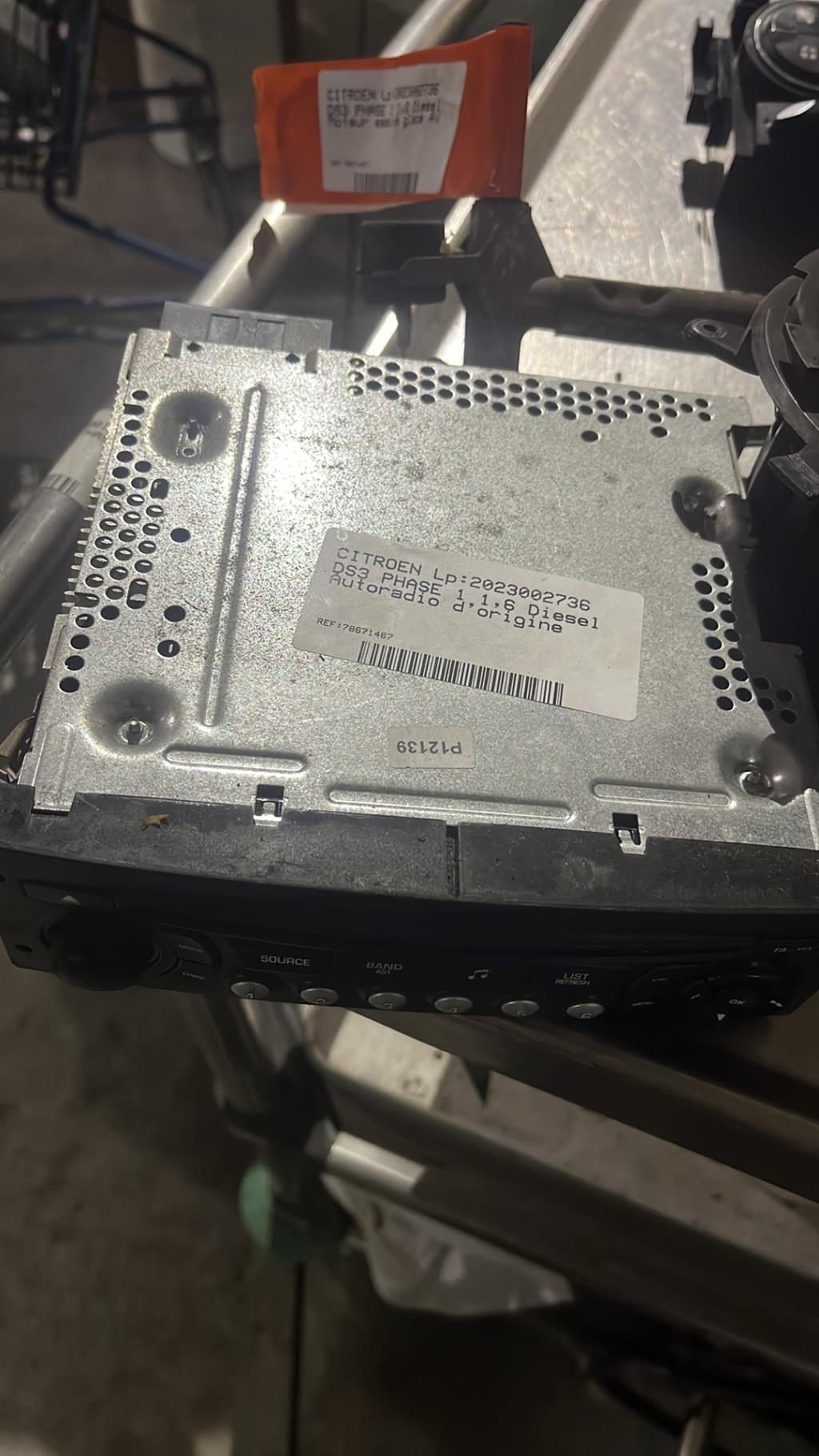 Autoradio d'origine CITROEN DS3 PHASE 1 Diesel - 1