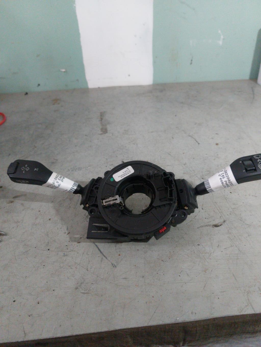Commodo d'essuie glaces BMW SERIE 3 E46 PHASE 1 Diesel - 1