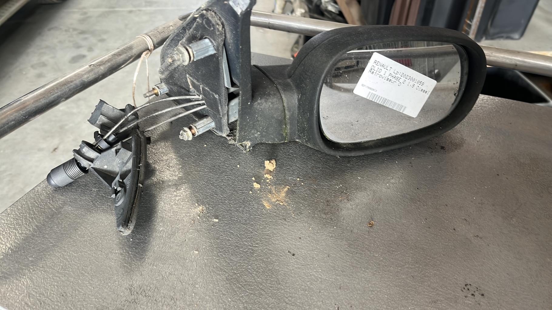 Retroviseur droit RENAULT CLIO 1 PHASE 2 Diesel - 1