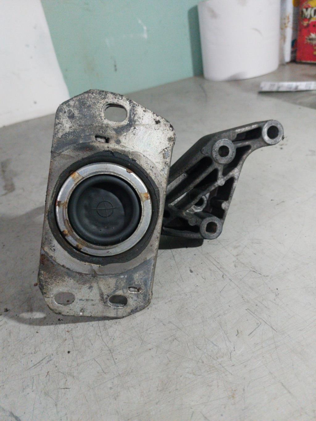 Support moteur droit RENAULT TRAFIC 2 PHASE 2 Diesel - 1