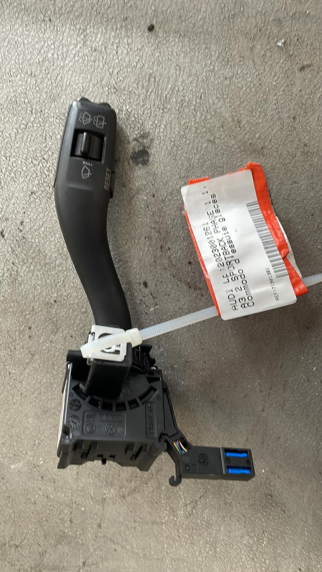 Commodo d'essuie glaces AUDI A3 2 SPORTBACK PHASE 1 Diesel - 1