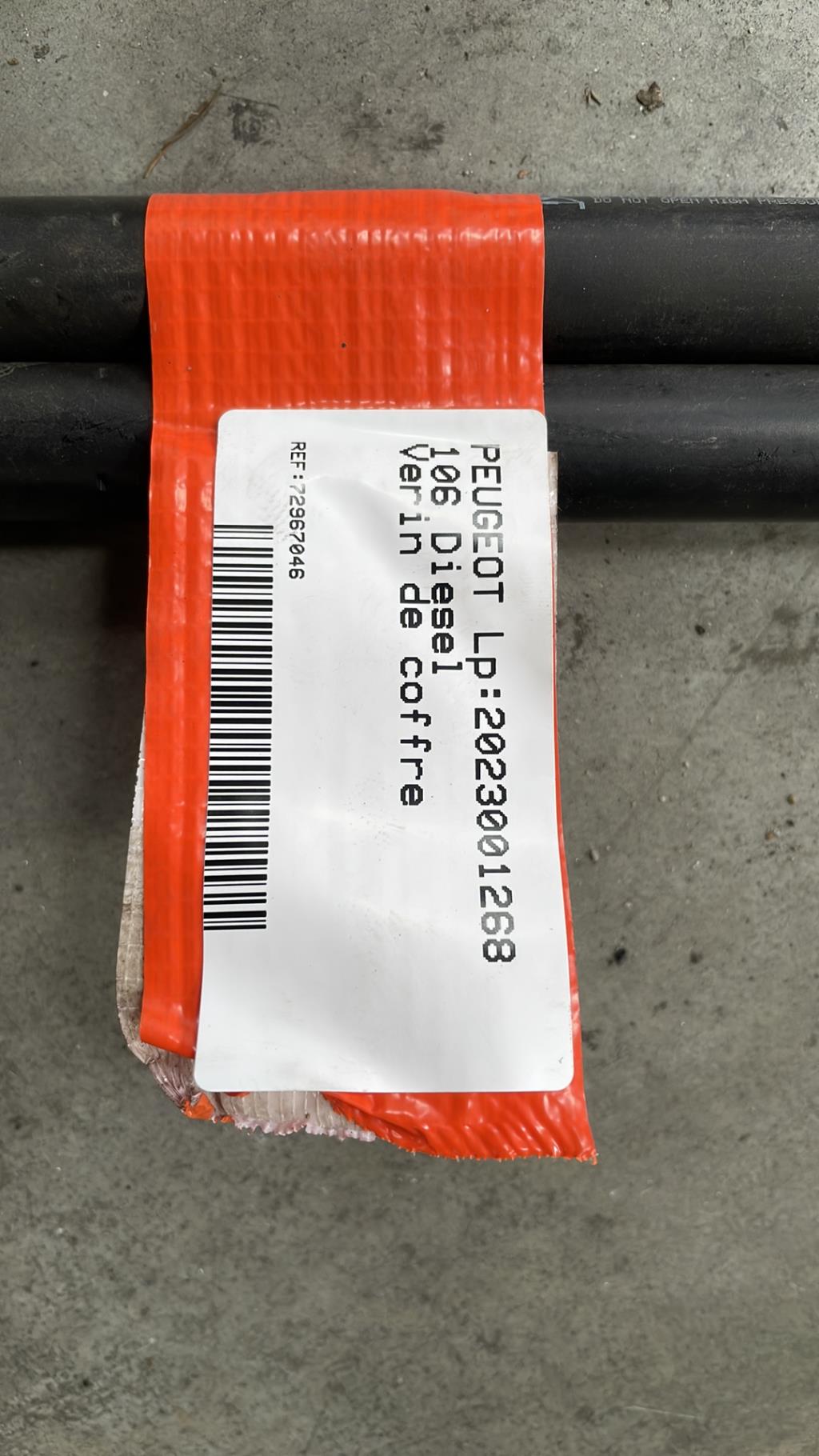Verin de coffre PEUGEOT 106 Diesel - 1