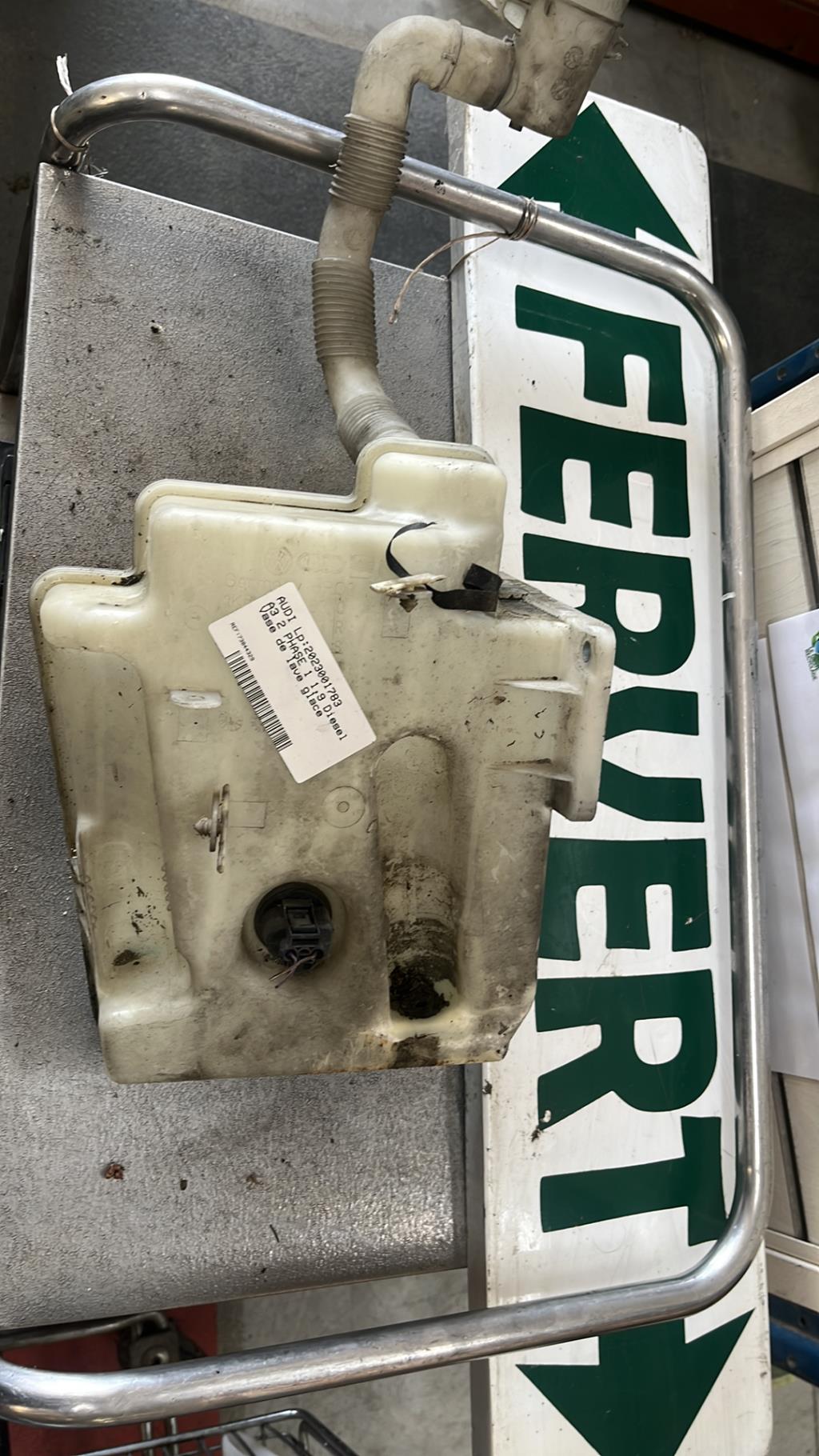Vase de lave glace AUDI A3 2 PHASE 1 Diesel - 1