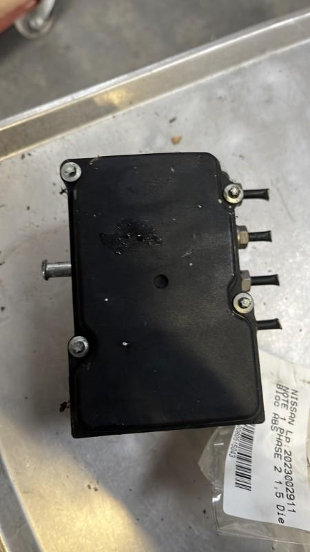 Bloc ABS (freins anti-blocage) NISSAN NOTE 1 PHASE 2 Diesel - 1