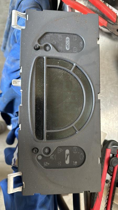 Compteur RENAULT MODUS PHASE 1 Diesel - 1