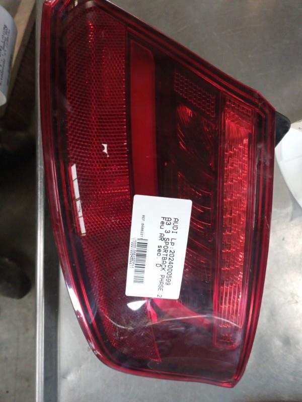Feu arriere secondaire droit (feux) AUDI A3 3 SPORTBACK PHASE 2 Diesel - 1
