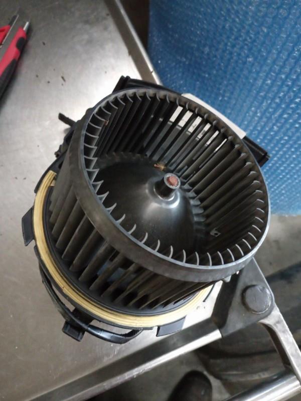 Ventilateur chauffage PEUGEOT EXPERT 2 Diesel - 1