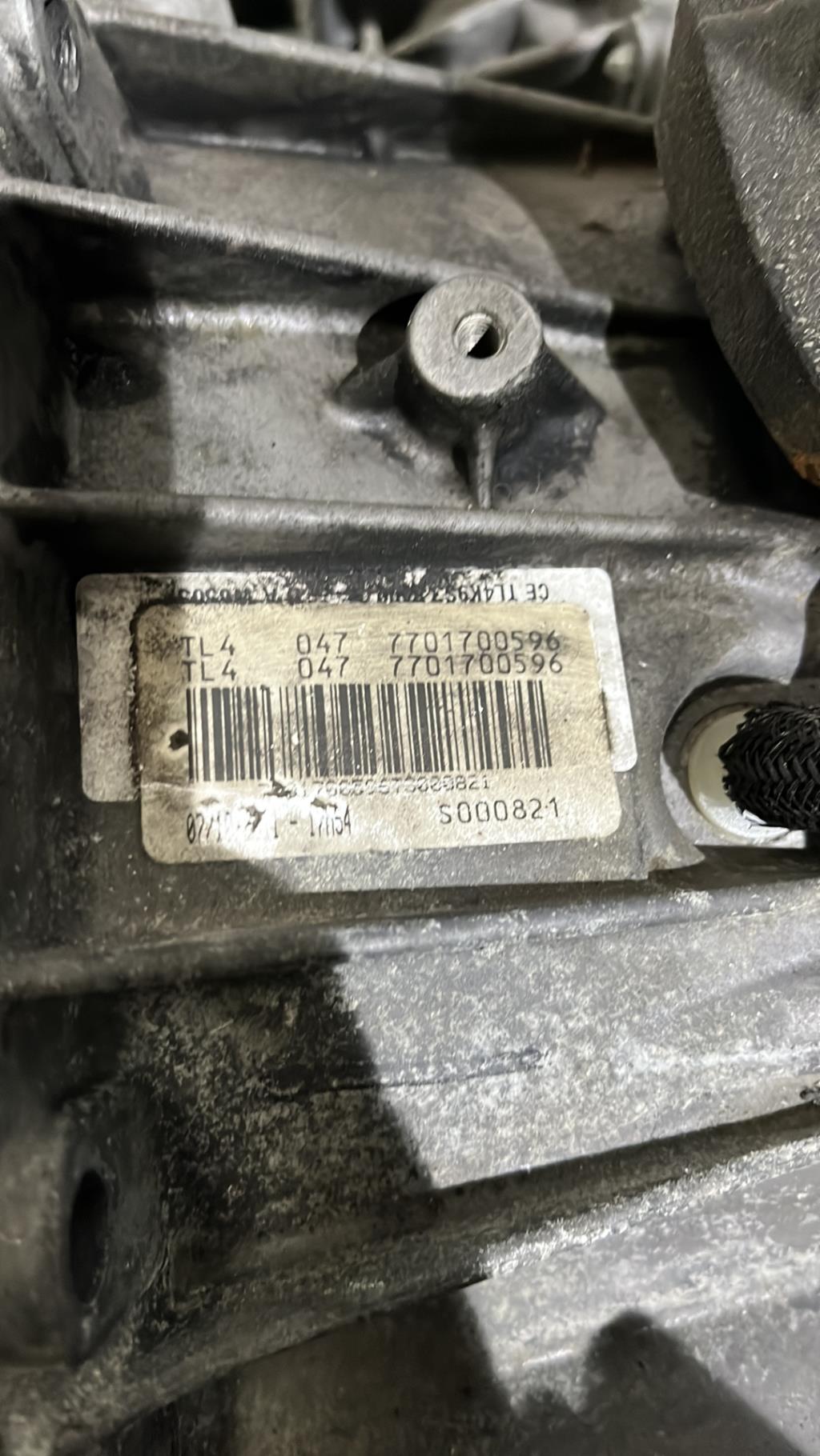 Boite de vitesses RENAULT SCENIC 3 PHASE 1 Diesel - 1