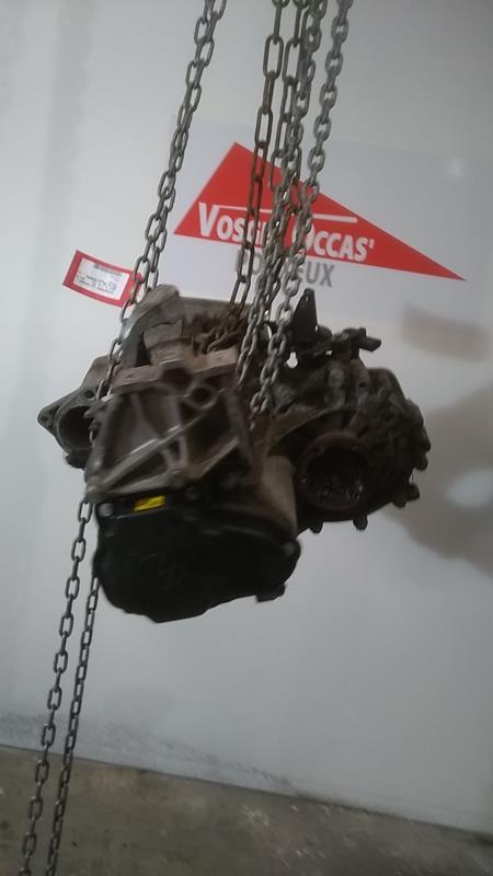 Boite de vitesses VOLKSWAGEN GOLF 4 Diesel - 1
