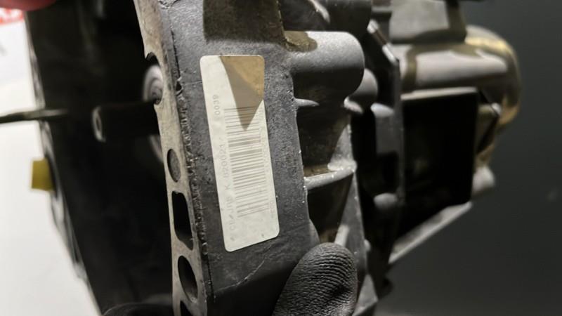 Boite de vitesses RENAULT SCENIC 2 PHASE 1 Essence - 1