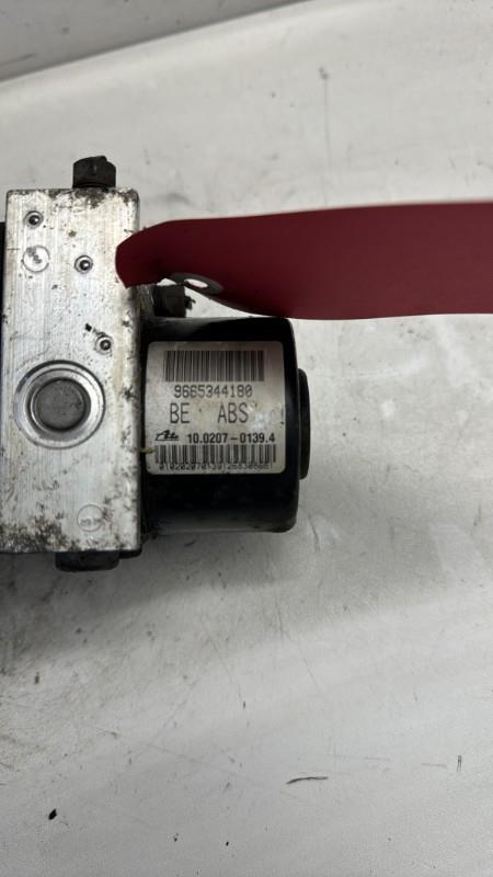 Bloc ABS (freins anti-blocage) CITROEN C2 PHASE 1 Diesel - 1