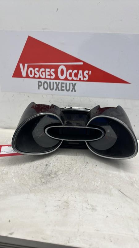 Compteur RENAULT CLIO 4 PHASE 1 Diesel - 1