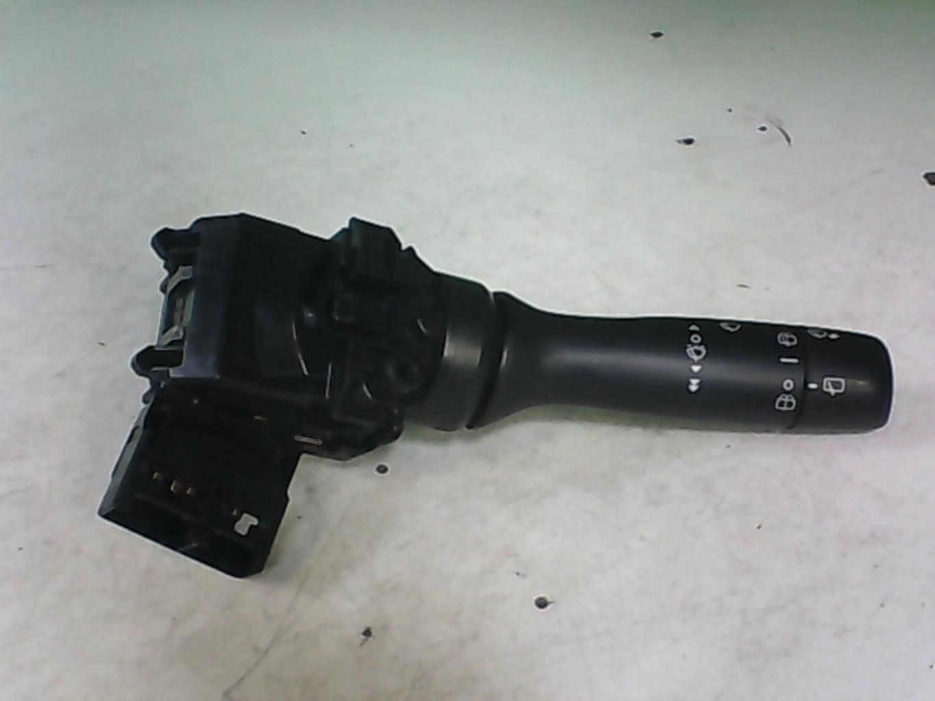 Commodo d'essuie glaces TOYOTA YARIS 2 PHASE 2 Essence - 1