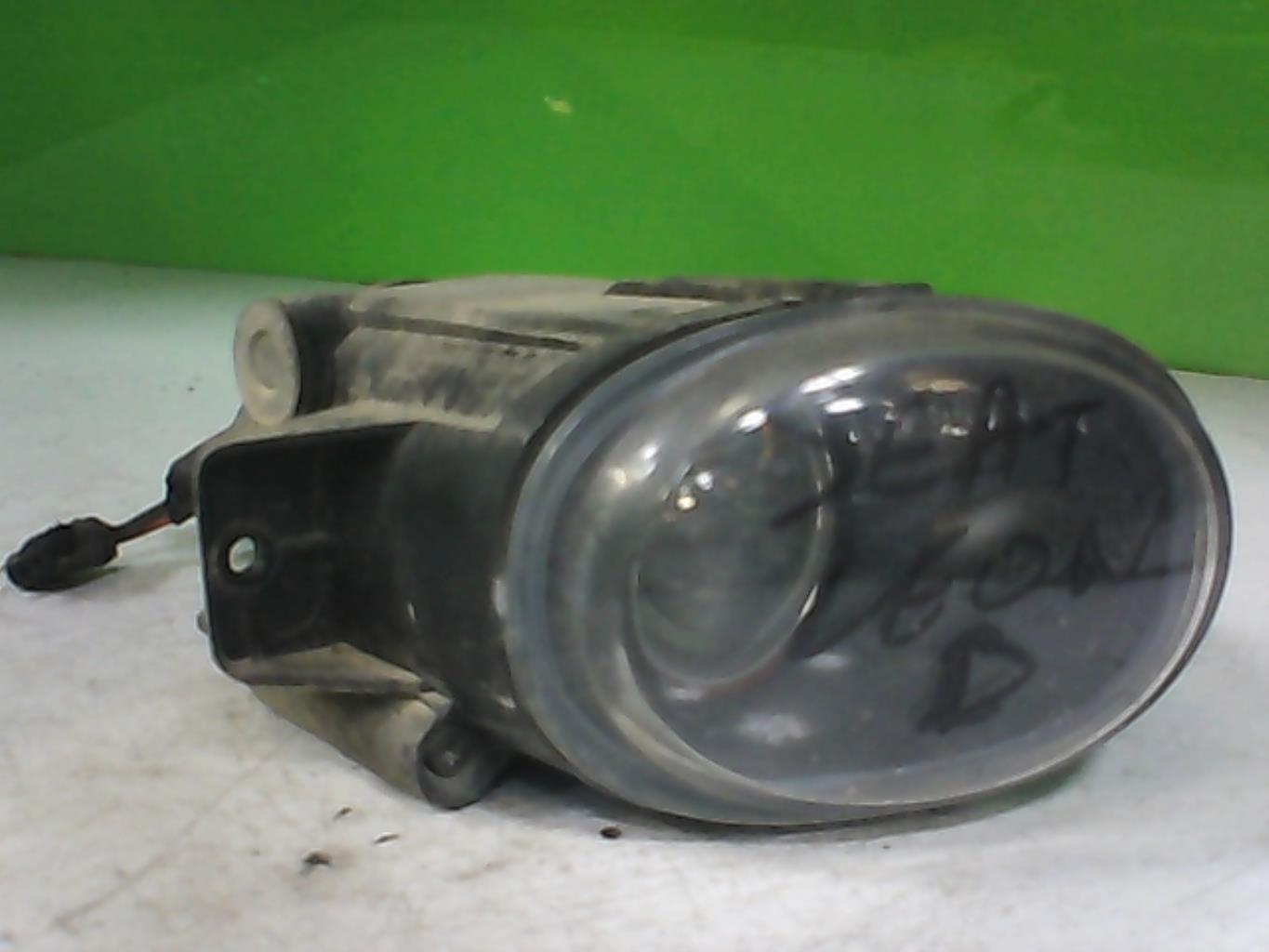 Anti brouillard droit (feux) SEAT LEON 1  - 1