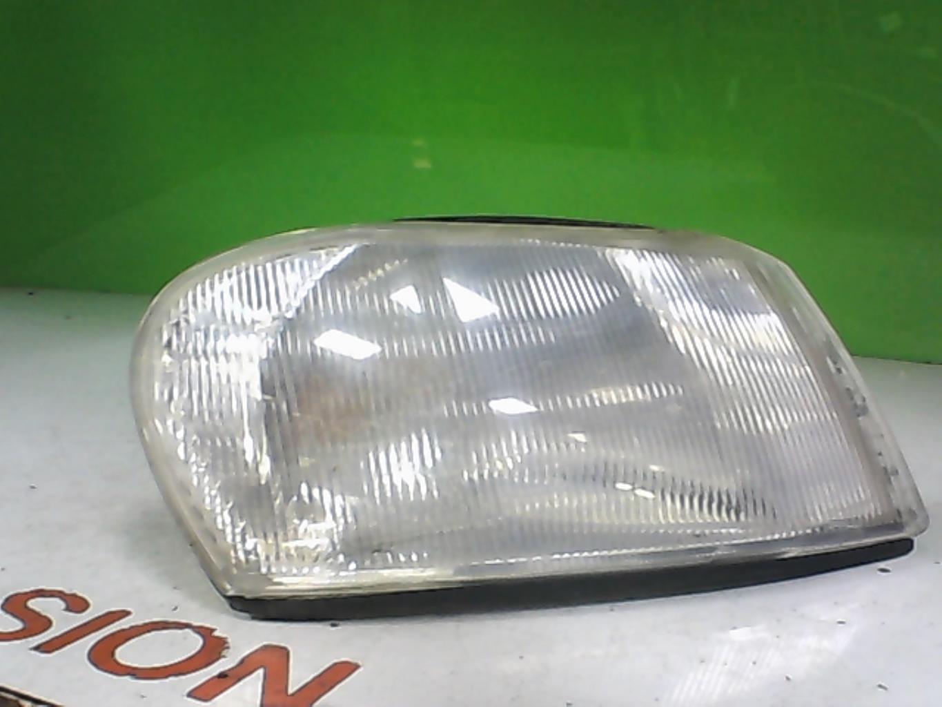 Optique avant secondaire droit (feux)(clignotant) OPEL VECTRA B  - 1