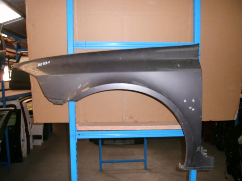 Aile avant gauche RENAULT LAGUNA 2 PHASE 1 Diesel - 1