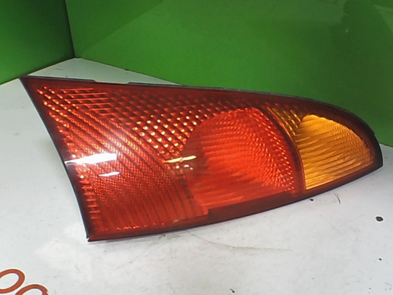 Feu arriere principal gauche (feux) FORD FOCUS 1 BREAK Diesel - 1