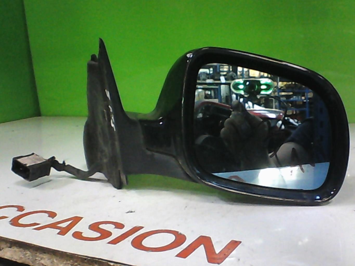 Retroviseur droit AUDI A3 2 PHASE 1 Diesel - 1