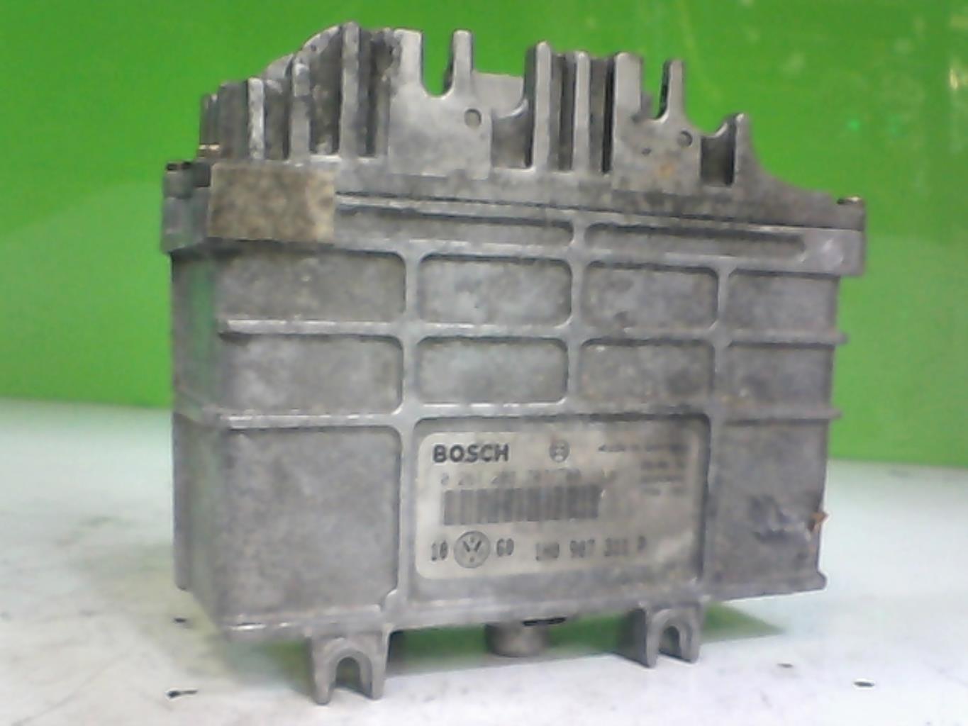 Calculateur VOLKSWAGEN GOLF 3 Essence - 1