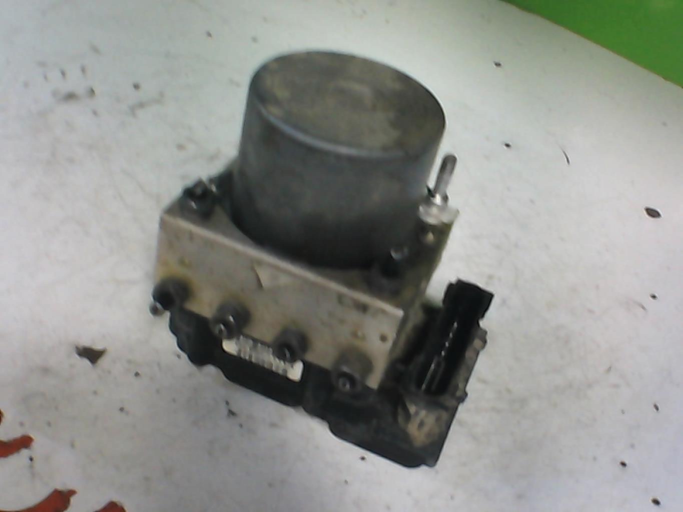 Bloc ABS (freins anti-blocage) CITROEN C4 1 PHASE 1 Diesel - 1