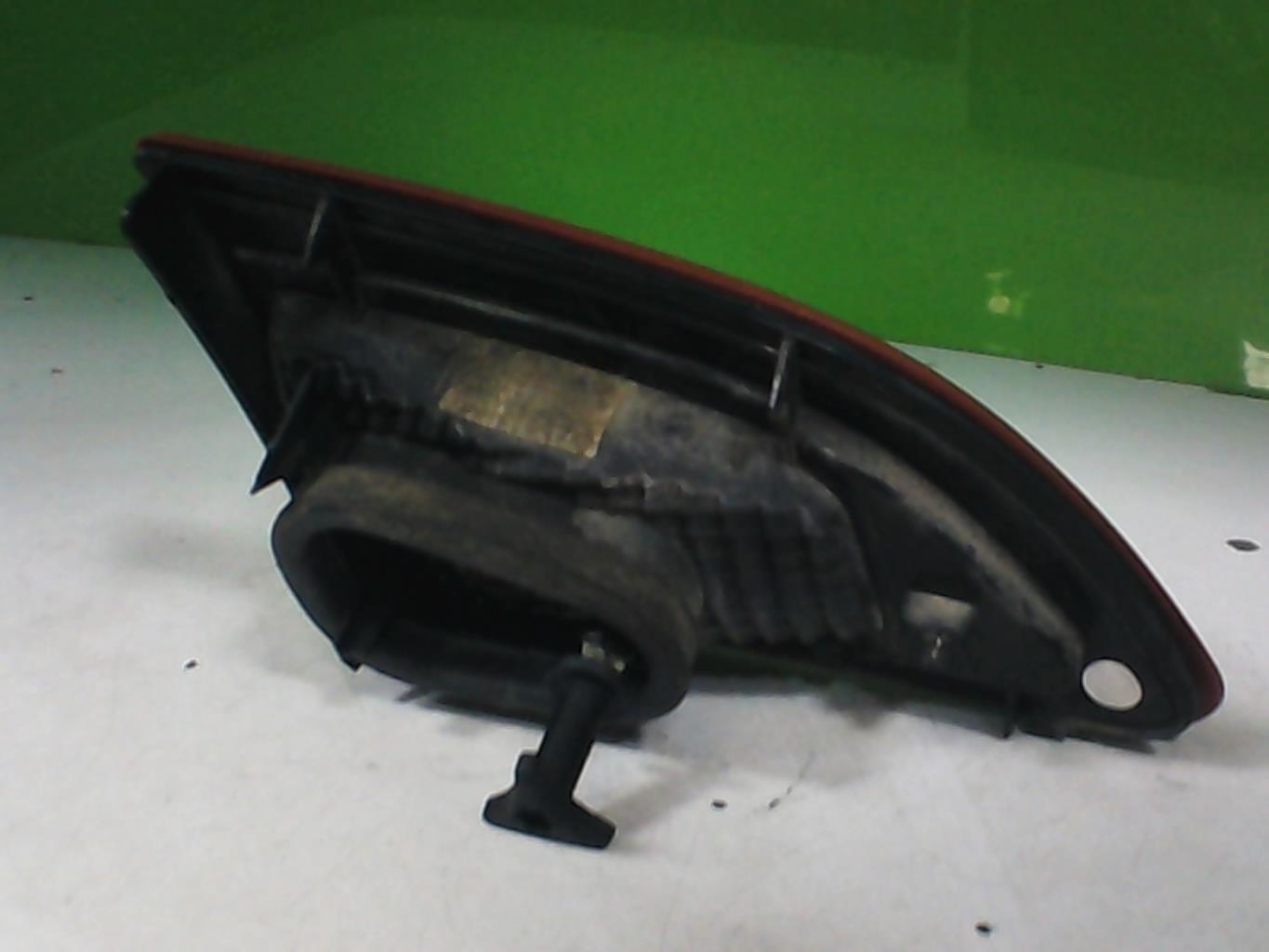 Feu arriere secondaire droit (feux) RENAULT SCENIC 3 PHASE 1 Diesel - 1