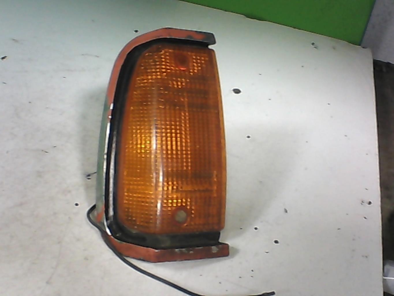 Optique avant secondaire droit (feux)(clignotant) RENAULT R14  - 1